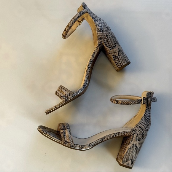 Reaction Kenneth Cole Lolita Sandals Heels Snakeskin Ankle Strap Women's 9 - Picture 1 of 10